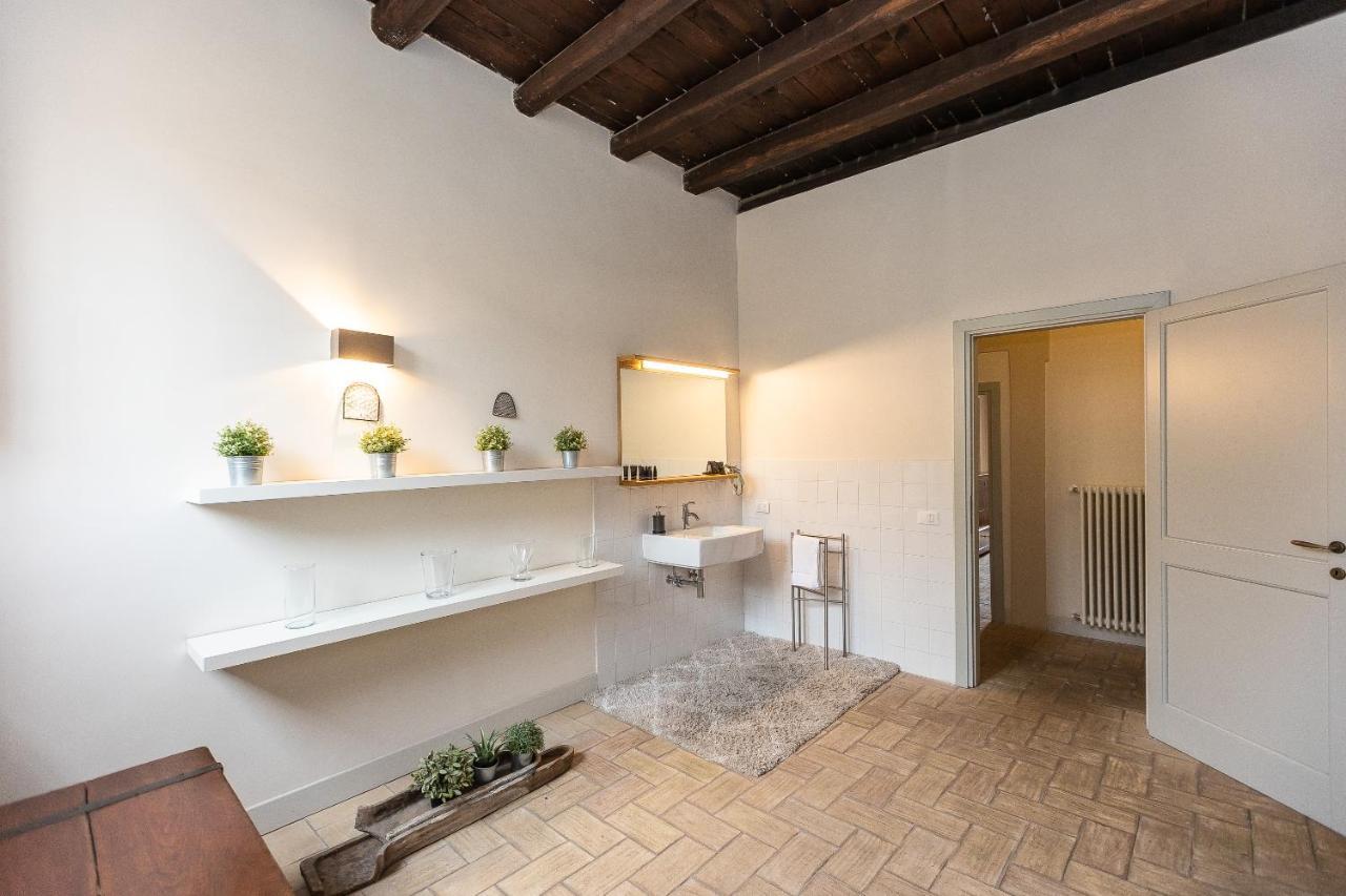 Rome Historical Apartment - Arco Dei Banchi Екстер'єр фото