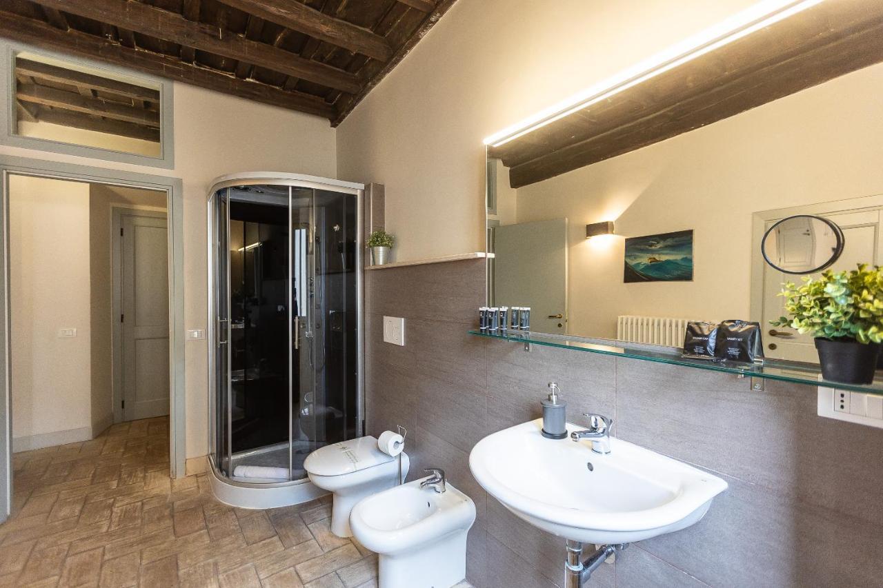 Rome Historical Apartment - Arco Dei Banchi Екстер'єр фото